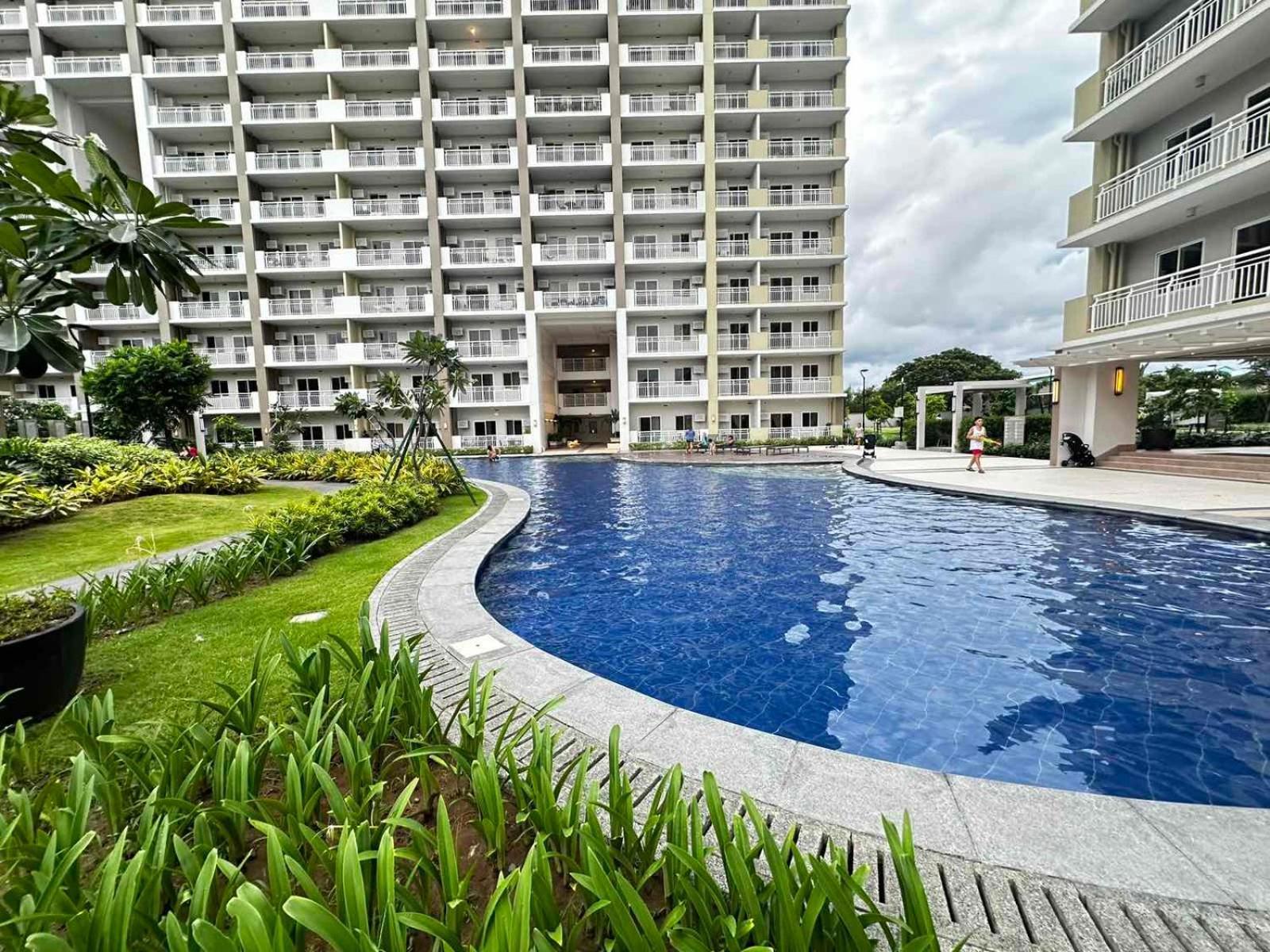 2 Bedroom Condo Unit Near Sm Bf & Naia At The Atherton By Dmci With 2 Balcony Paranaque City Exteriér fotografie