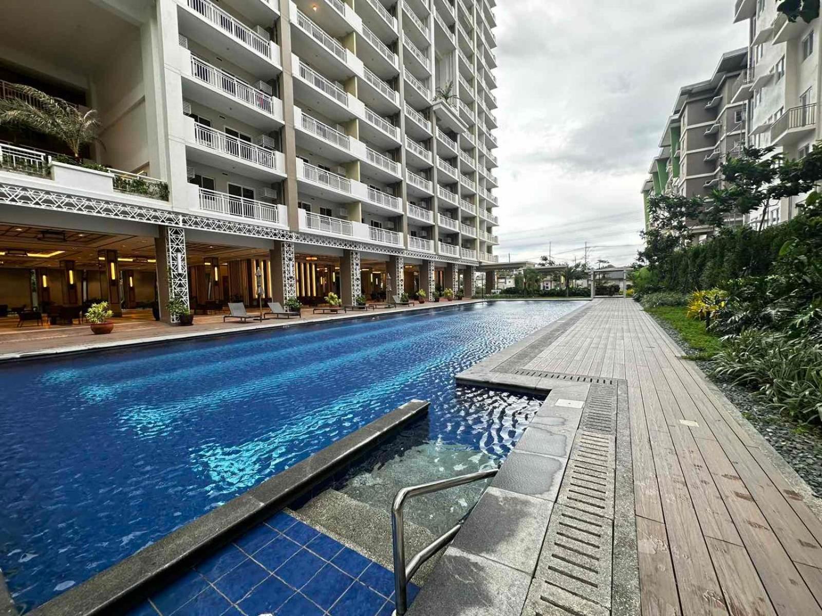 2 Bedroom Condo Unit Near Sm Bf & Naia At The Atherton By Dmci With 2 Balcony Paranaque City Exteriér fotografie