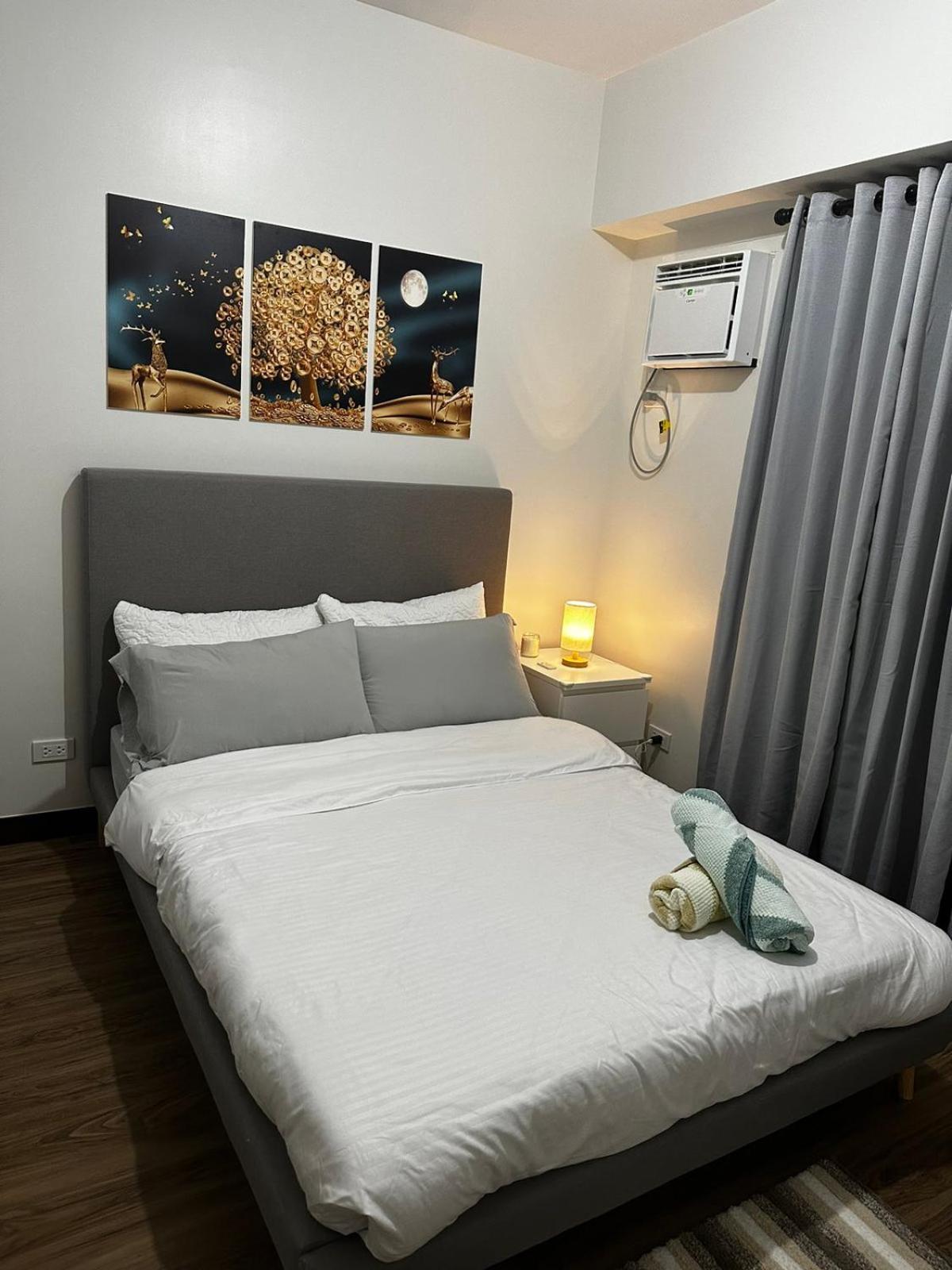 2 Bedroom Condo Unit Near Sm Bf & Naia At The Atherton By Dmci With 2 Balcony Paranaque City Exteriér fotografie